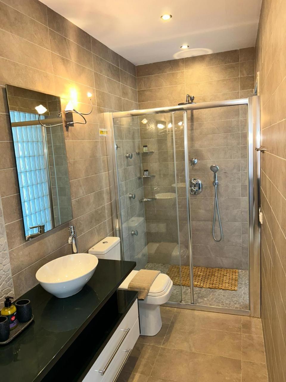 Villa Vuna - Heated Pool -sea View *