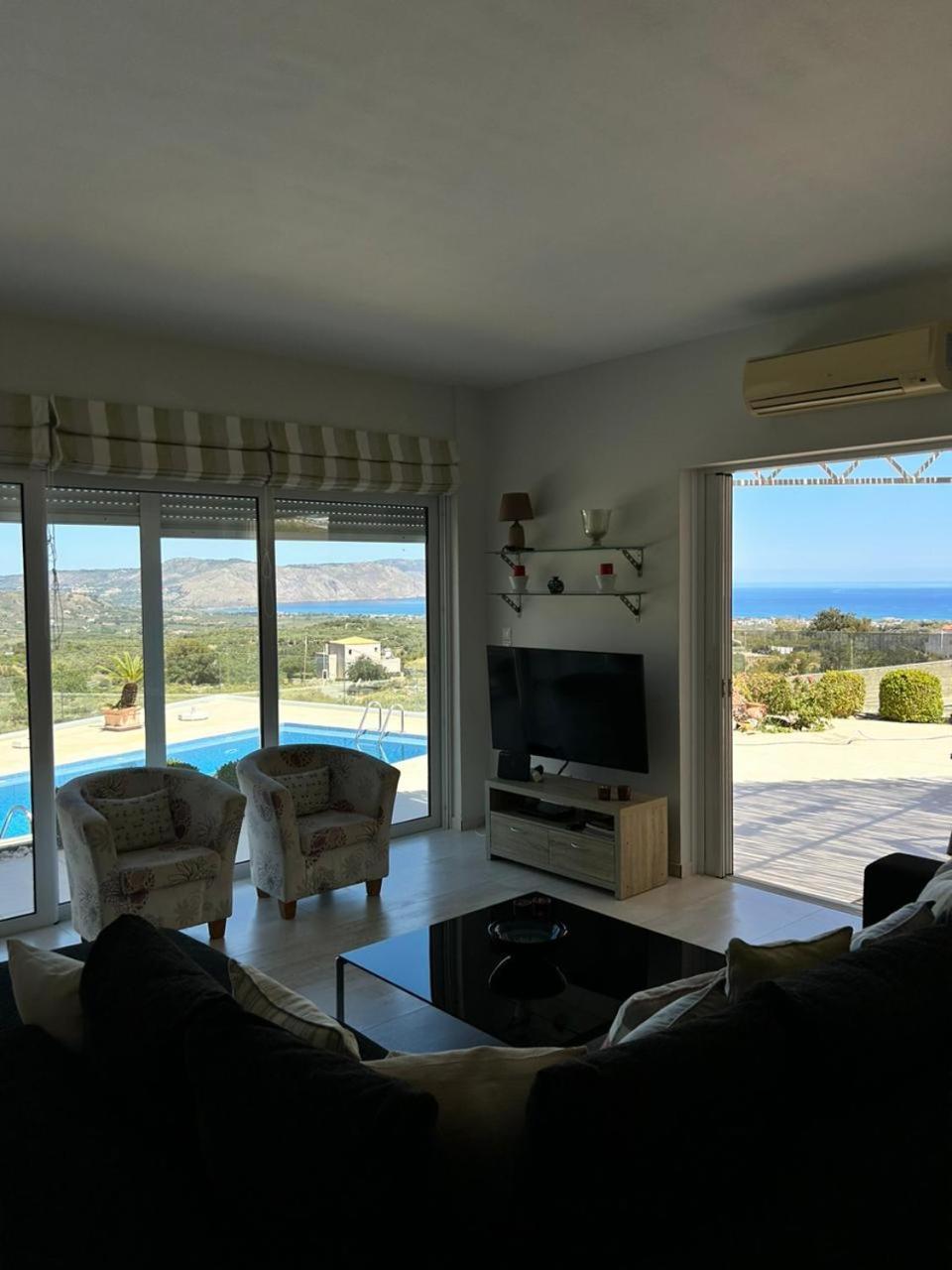Vuna - Heated Pool -sea View