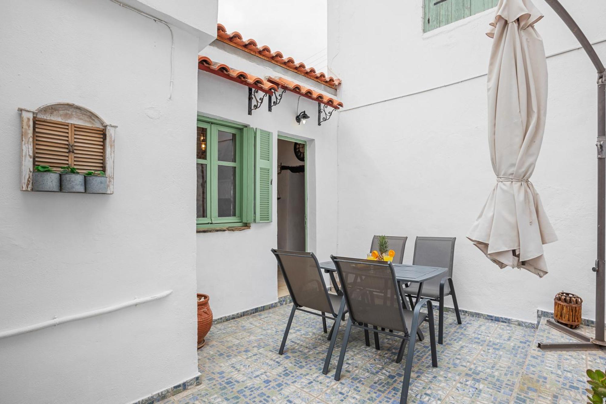Erofili Traditional House