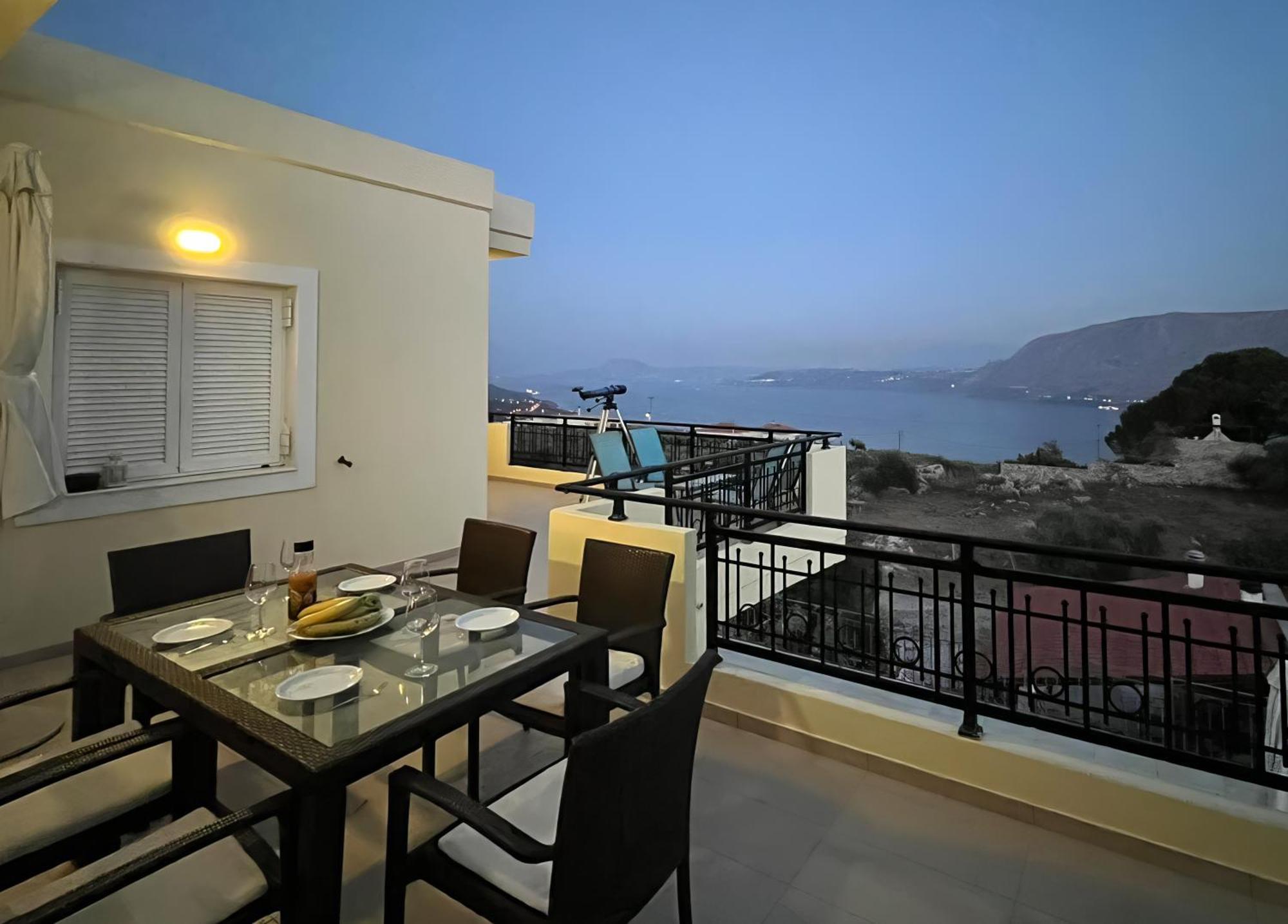 Souda Bay View With Private Pool Near Chania * Chania (Crete)