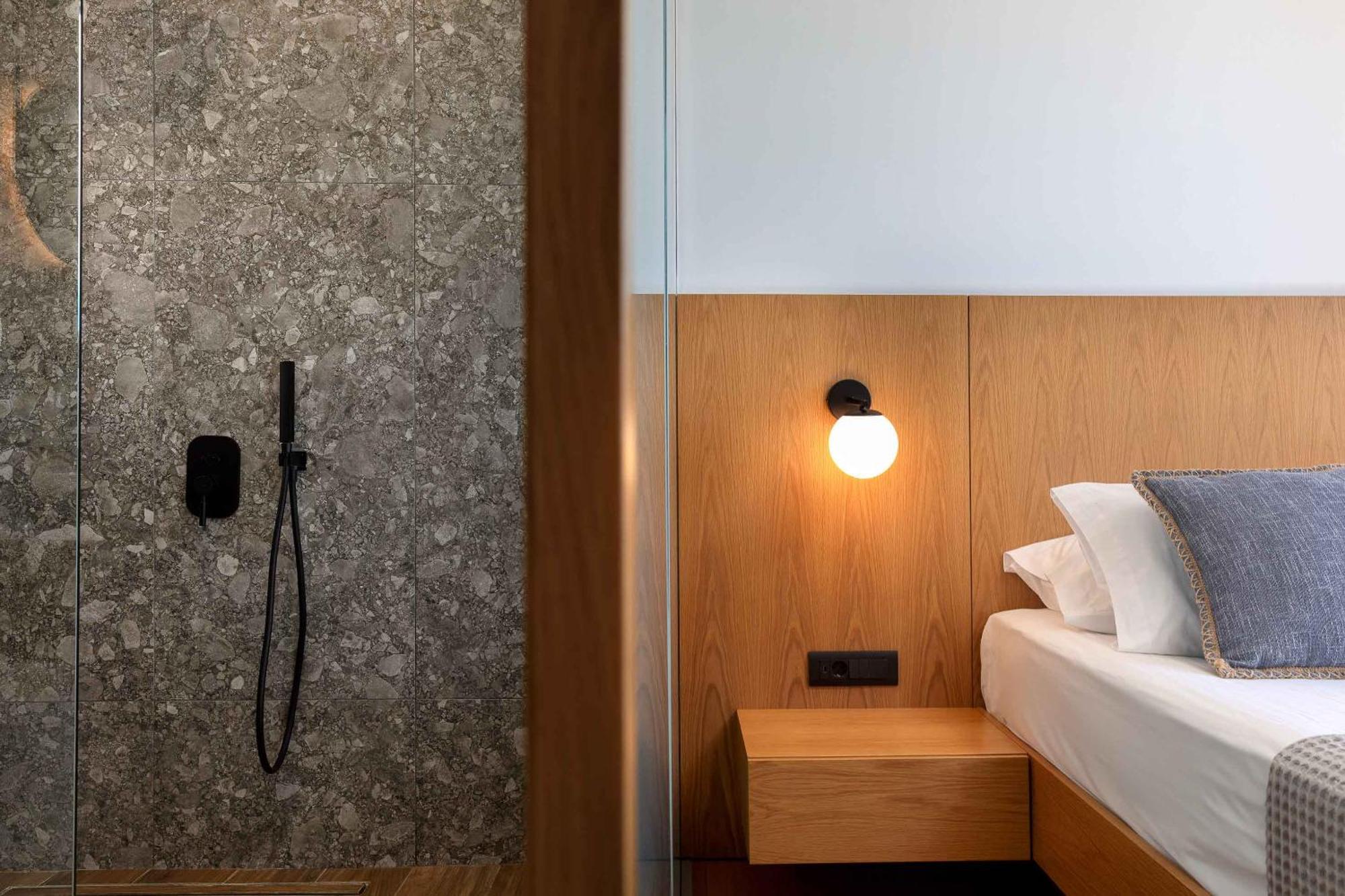 Omnia Luxury - 