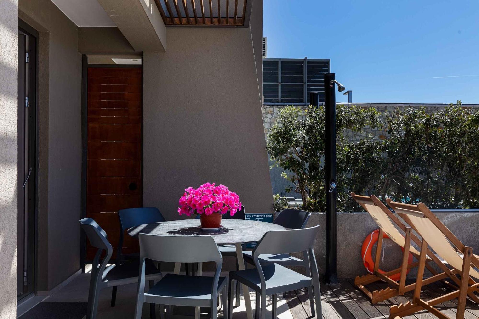 Omnia Luxury - 