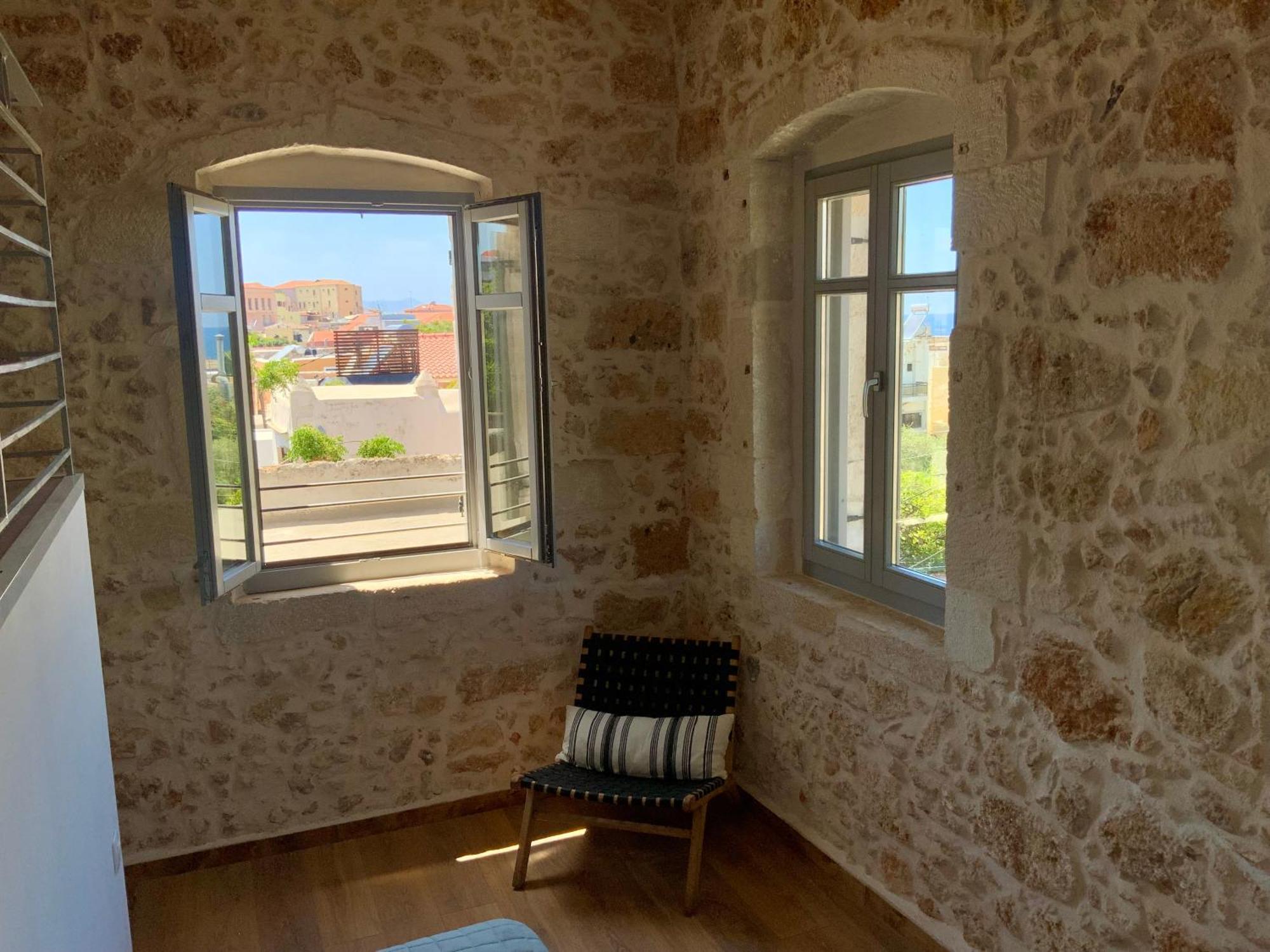 Kazalakis Chania Harbor Roof Retreat *