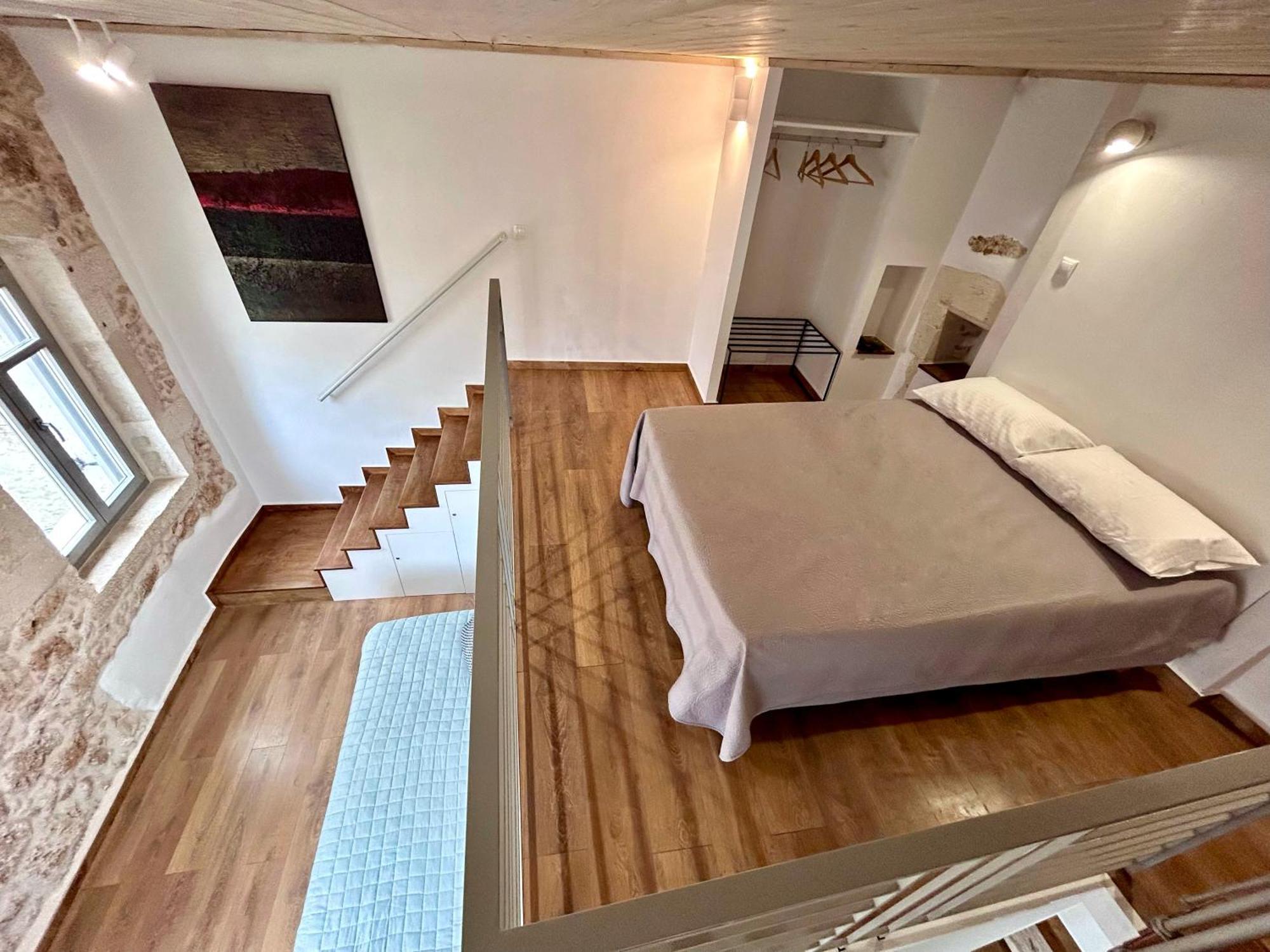 Kazalakis Chania Harbor Roof Retreat Holiday home *