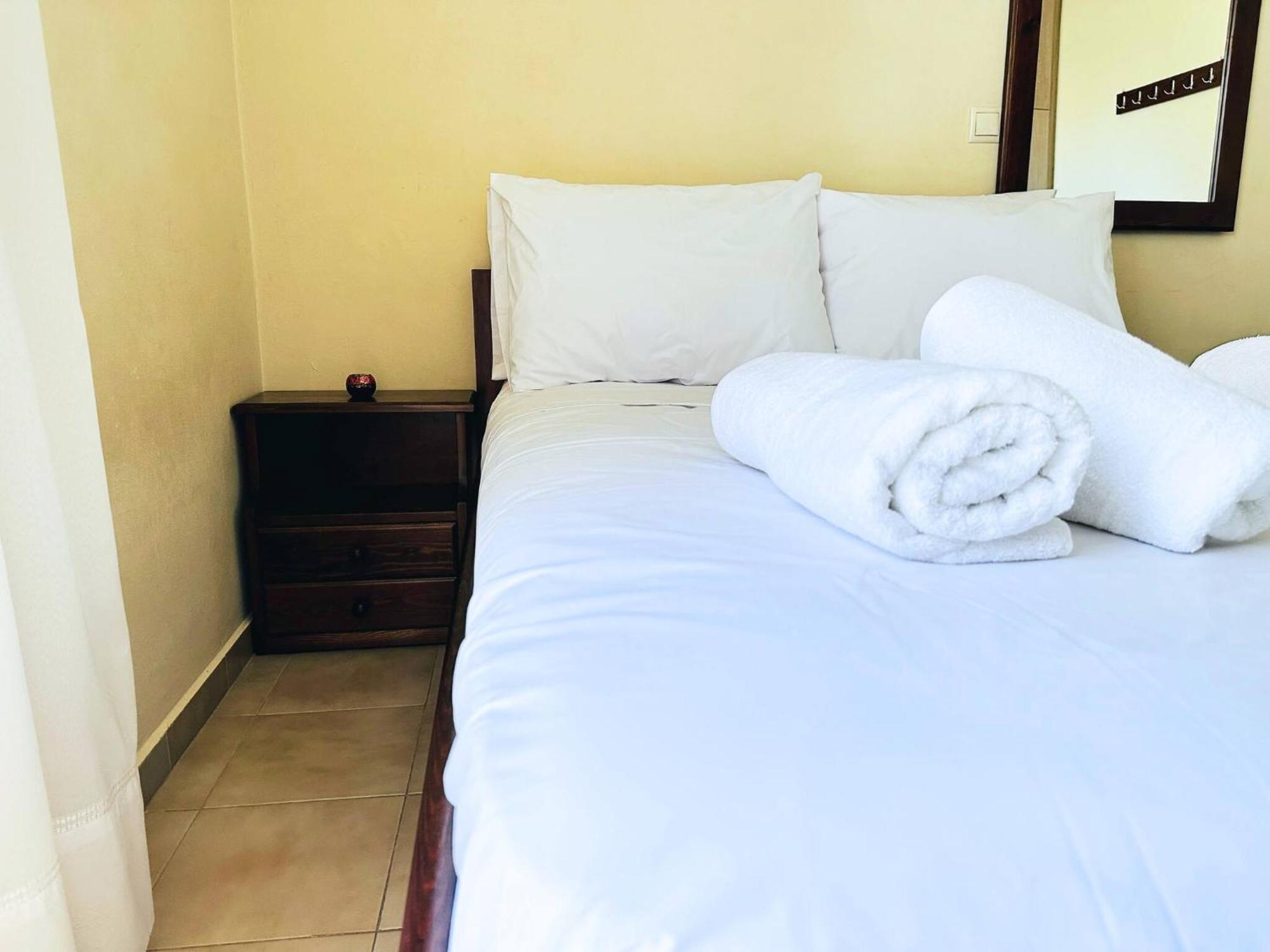 Yia Banaki 1 Min Walk To Old Town 7min Walk