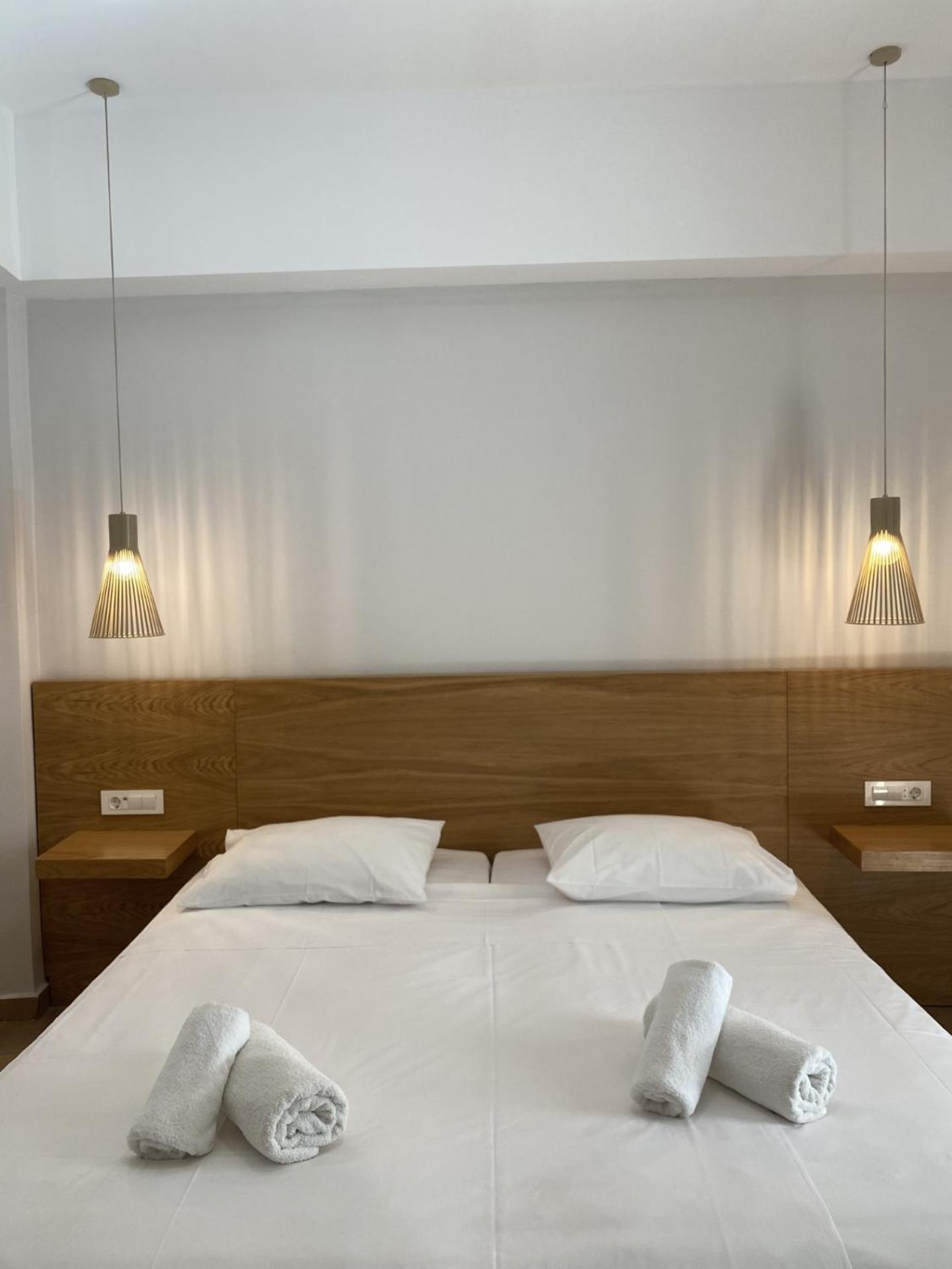 Hotel Frini