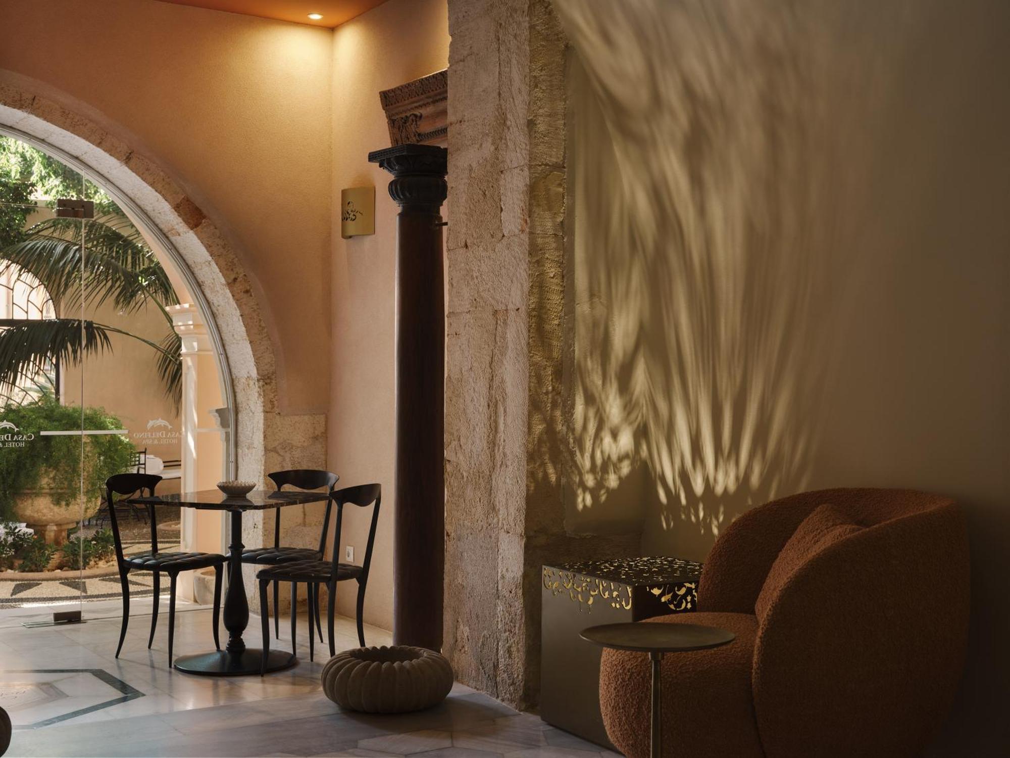 Casa Delfino & Hotel Chania (Crete)