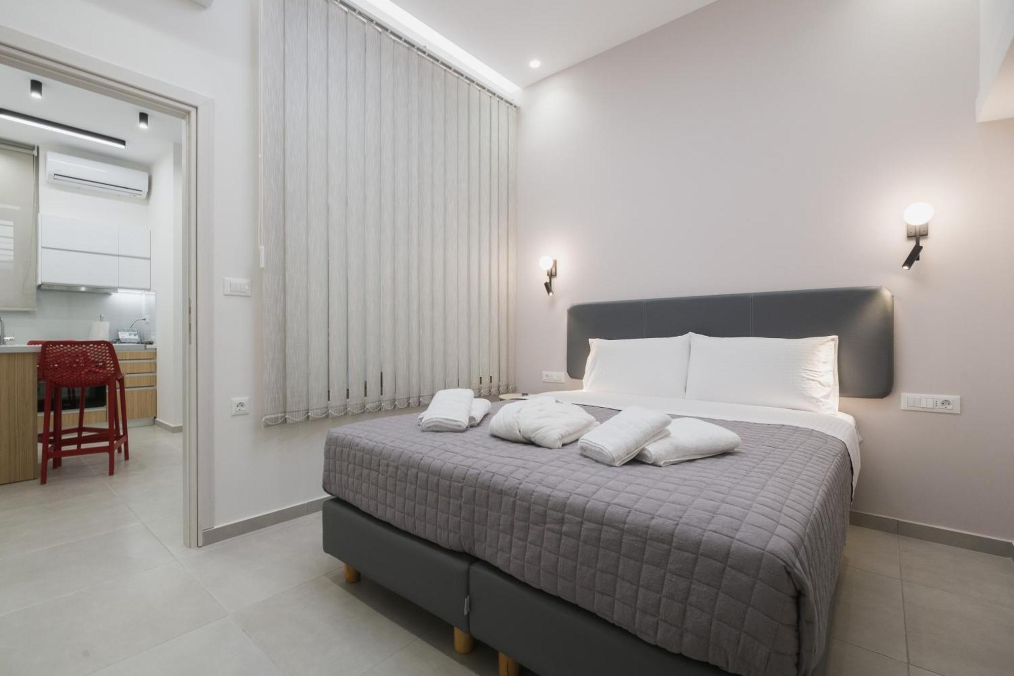 Peris 4 With Yard Steps To Old Town - Ac, Wifi Apartamento