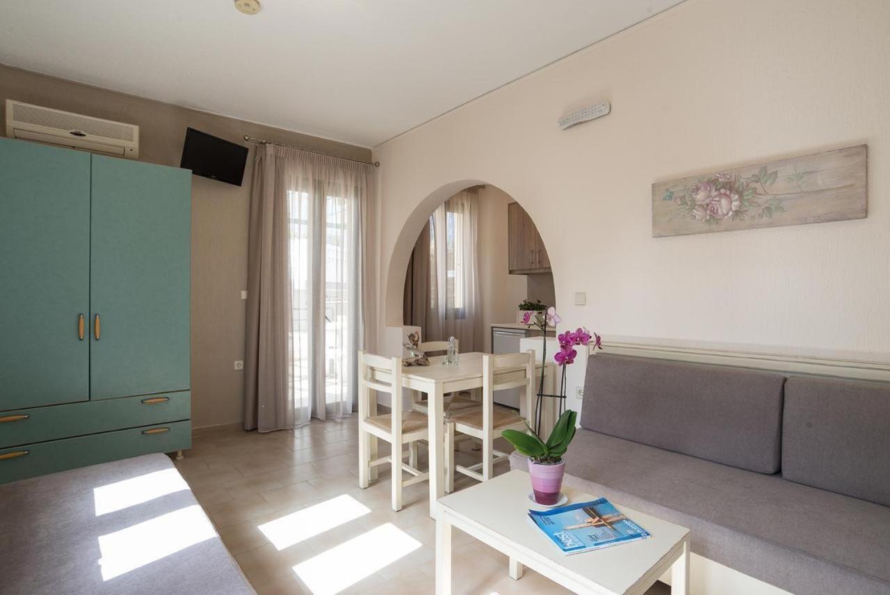 Aparthotel Rainbow Chania (Crete)