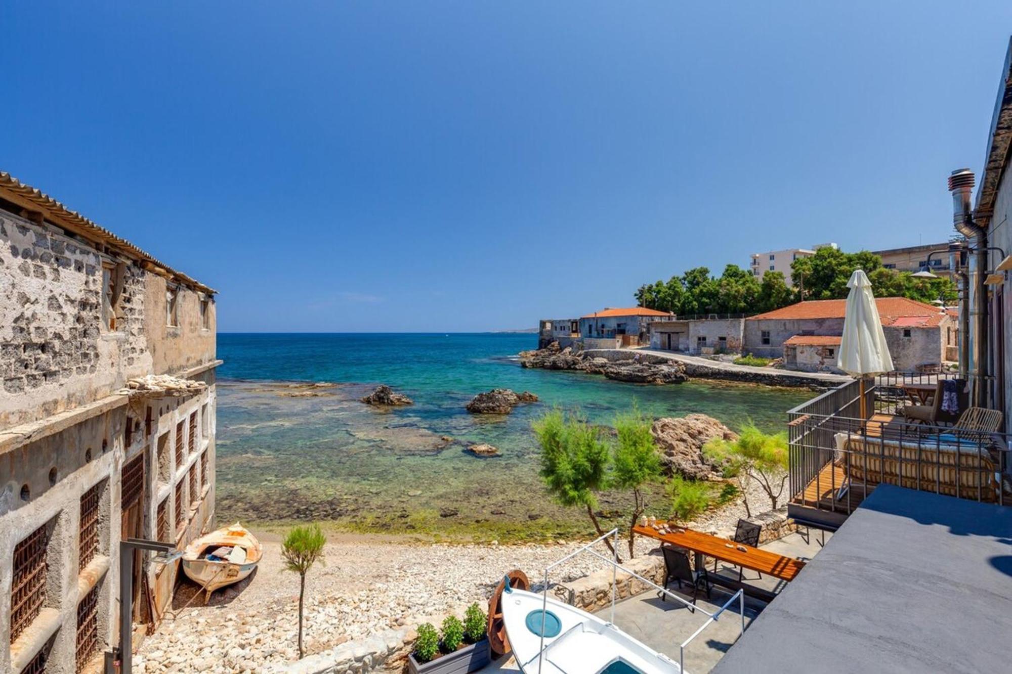 Appartement Skiff - Transformed On The Water's Edge