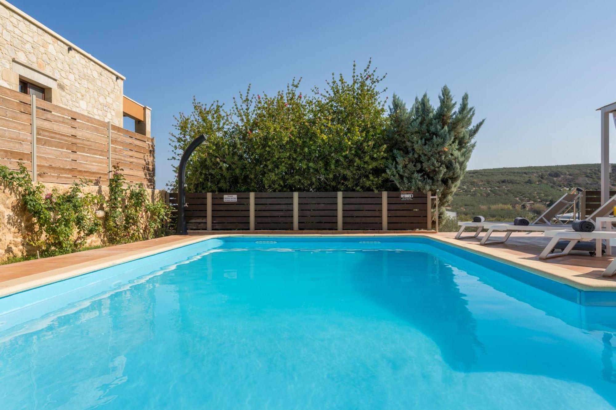 Olive Chrysi Luxury With In-room Plunge Pool