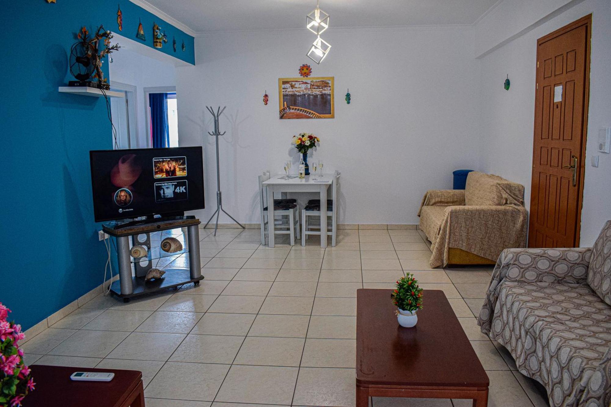 Eftichia Nea Chora Apartment *