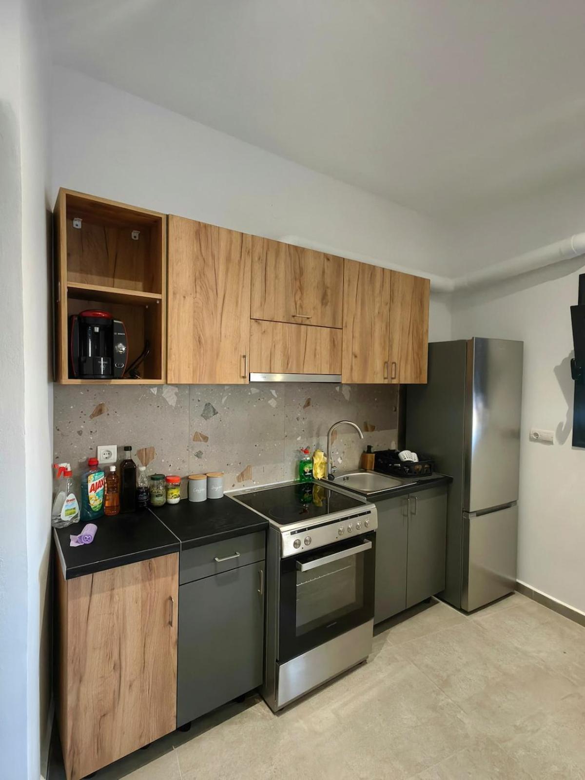 Archo's 2 Smart Location, Private Parking Apartment Chania (Crete)