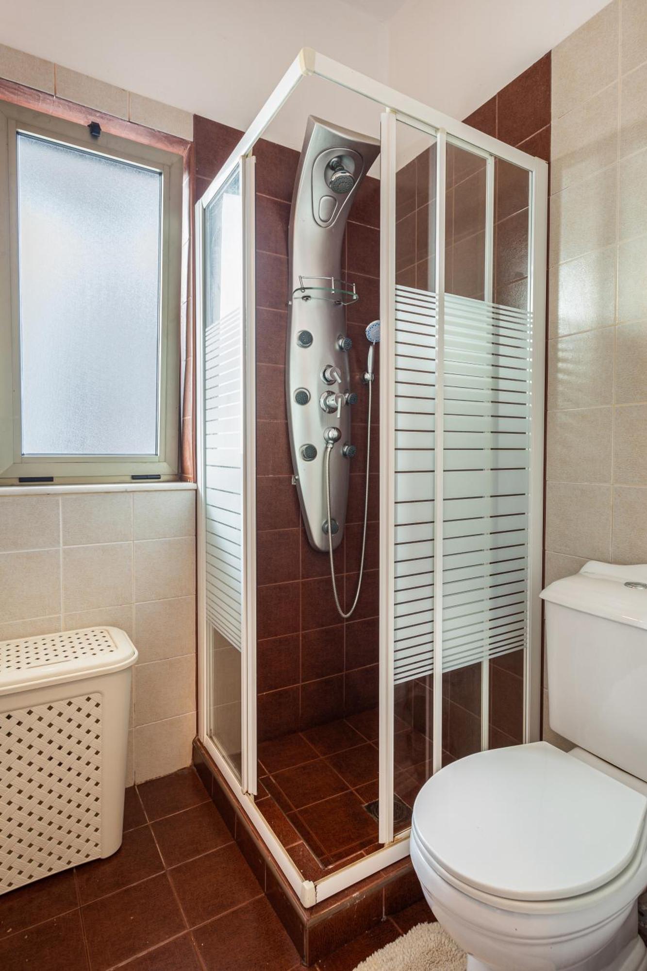 Apartamento Iriana's In Center Chrissi Akti Chania