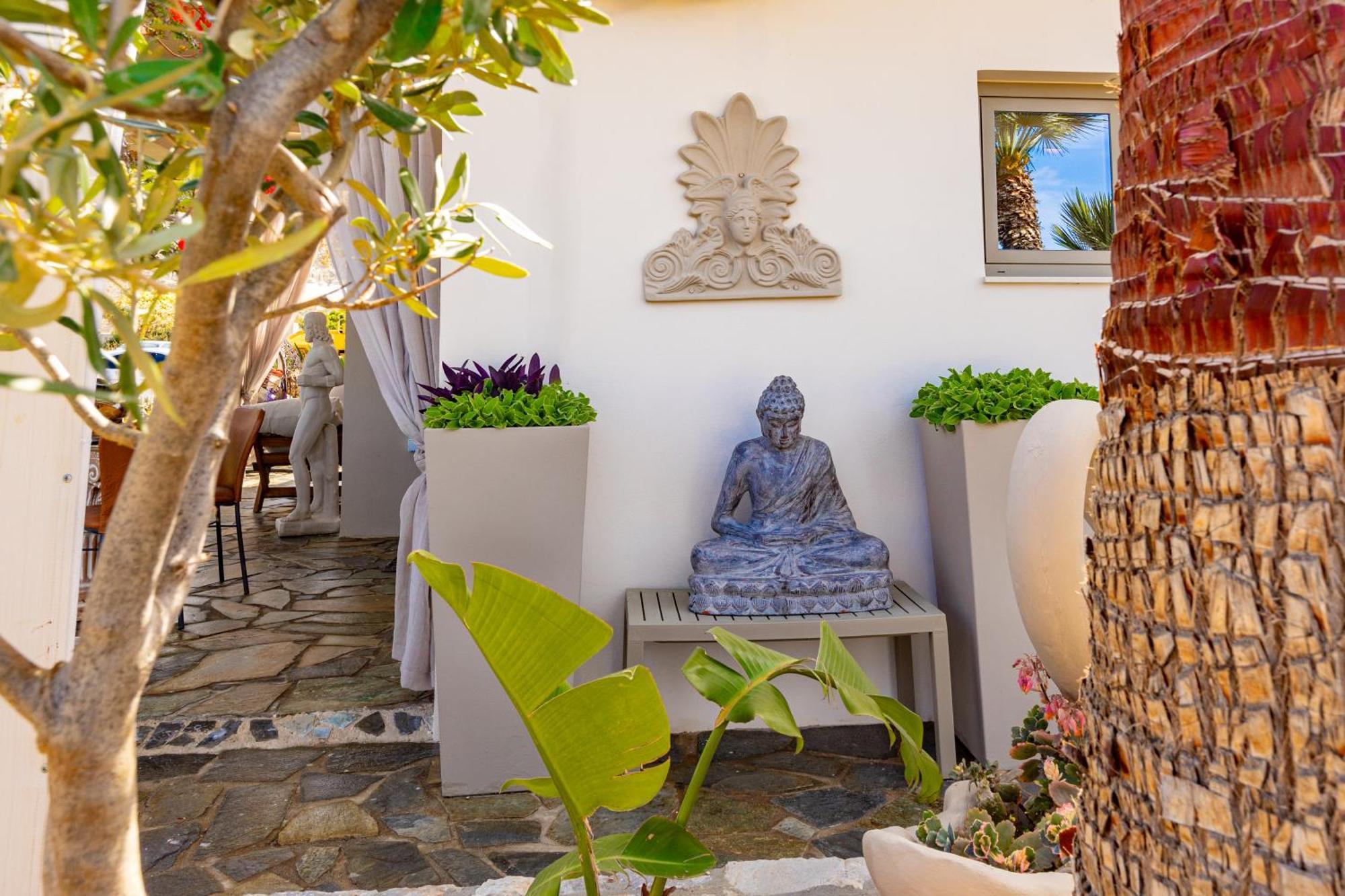 Renas Secret Garden House Chania (Crete)