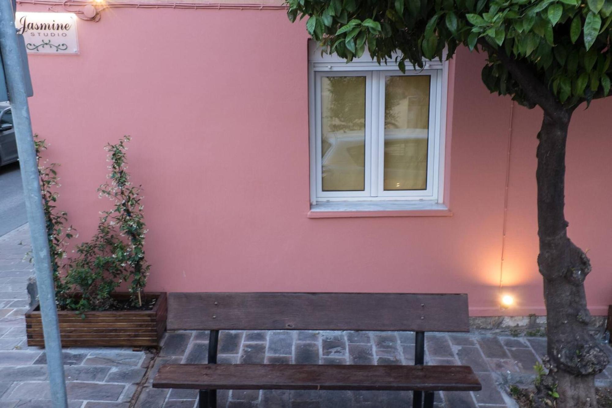 Apartment Jasmine - At The Heard Of Old Town Chania (Crete)