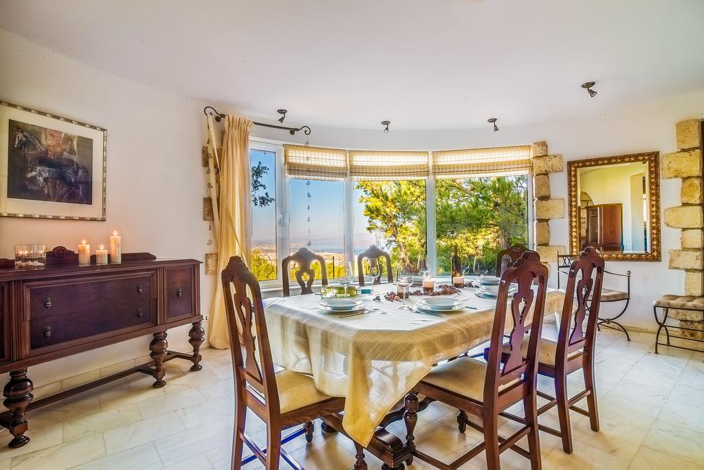 Kastro Estate Chrissi Akti Chania