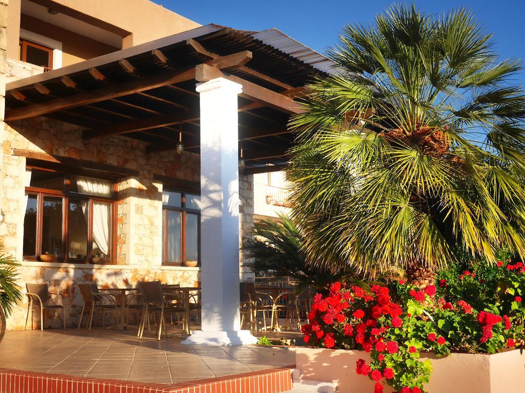 Aparthotel Areti 2*