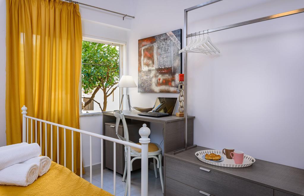 Lithinon House Holiday home *