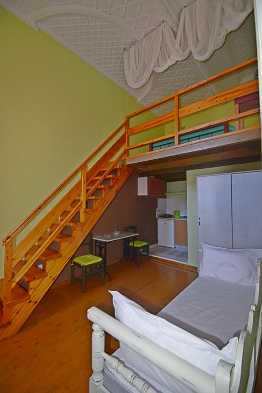 Erato Suites