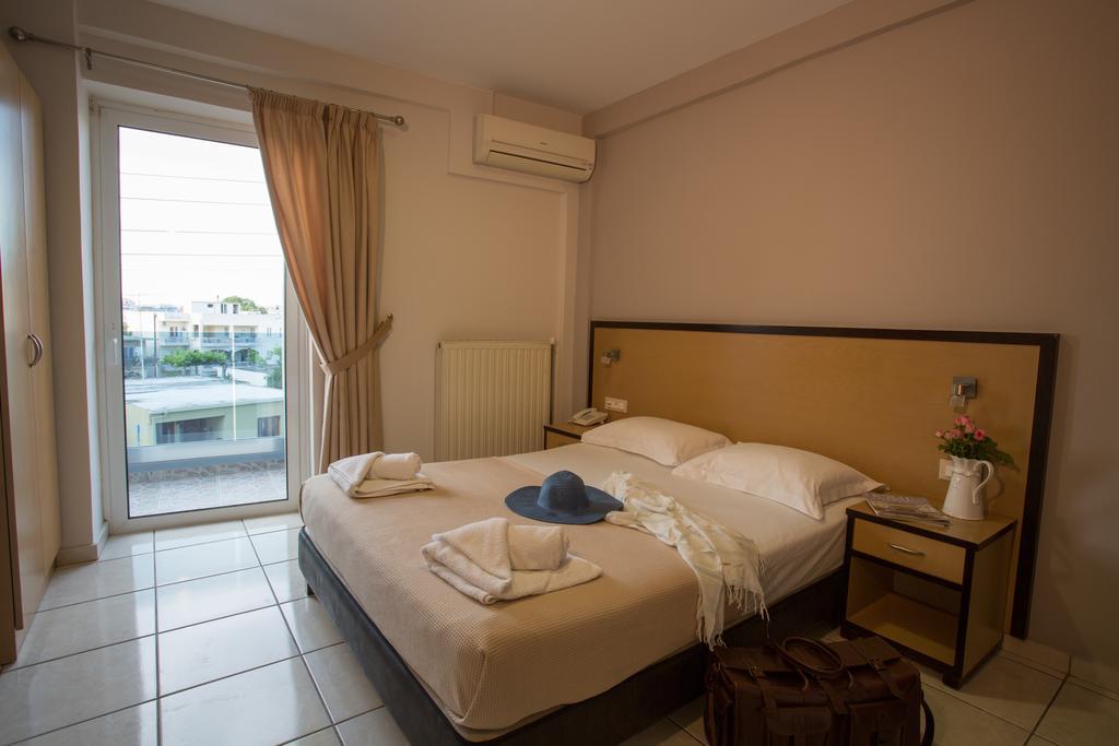 Theofilos Hotel Chania (Crete)