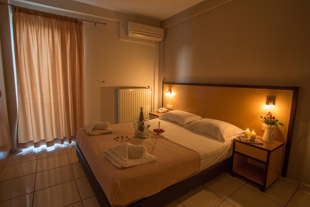 Theofilos Hotel