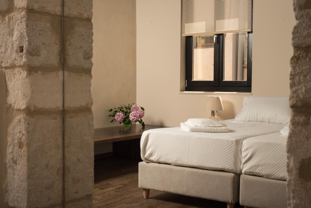 Nonnalena Boutique Chania (Crete)