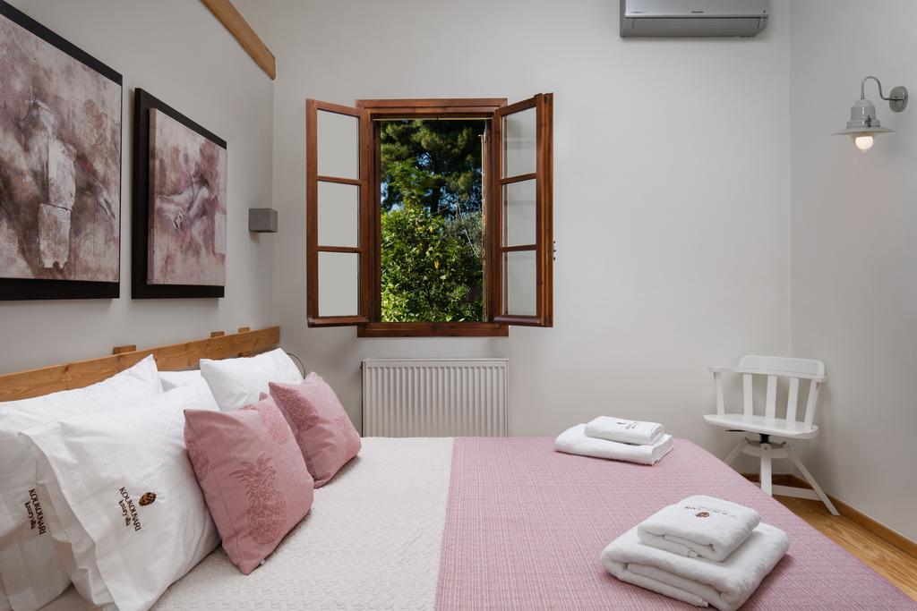 Villa Koukounari Luxury
