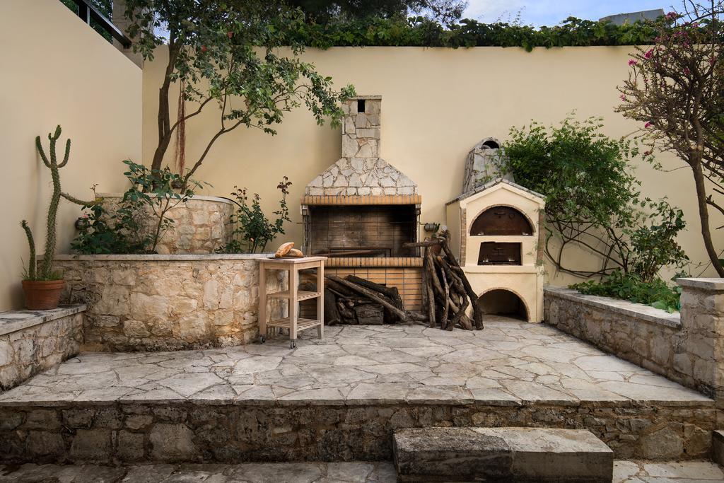 Koukounari Luxury Chania (Crete)