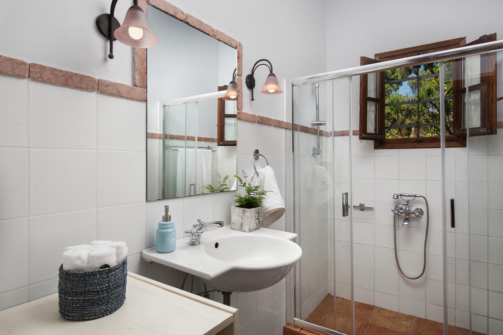 Koukounari Luxury Villa Chania (Crete)