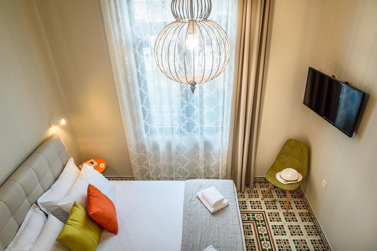 Mosaic Aparthotel