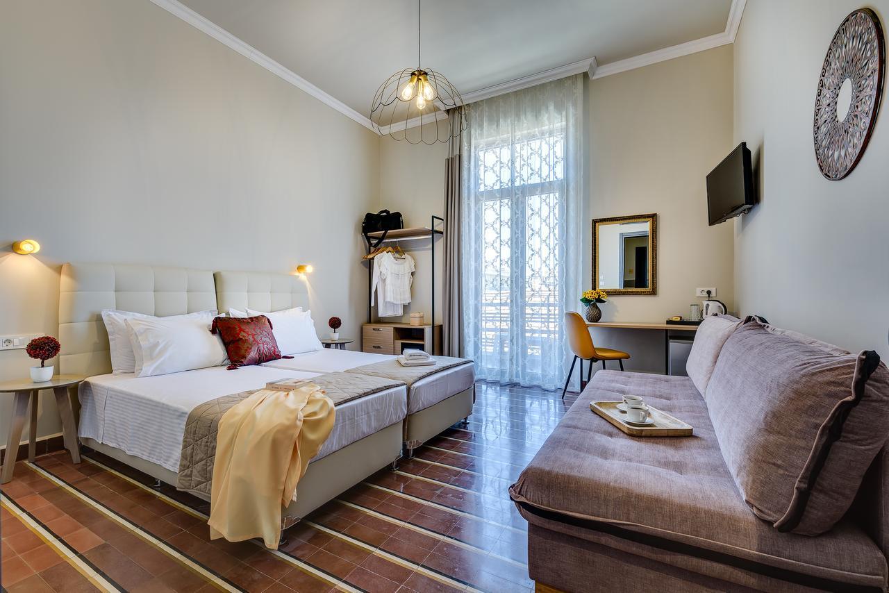 Mosaic Aparthotel