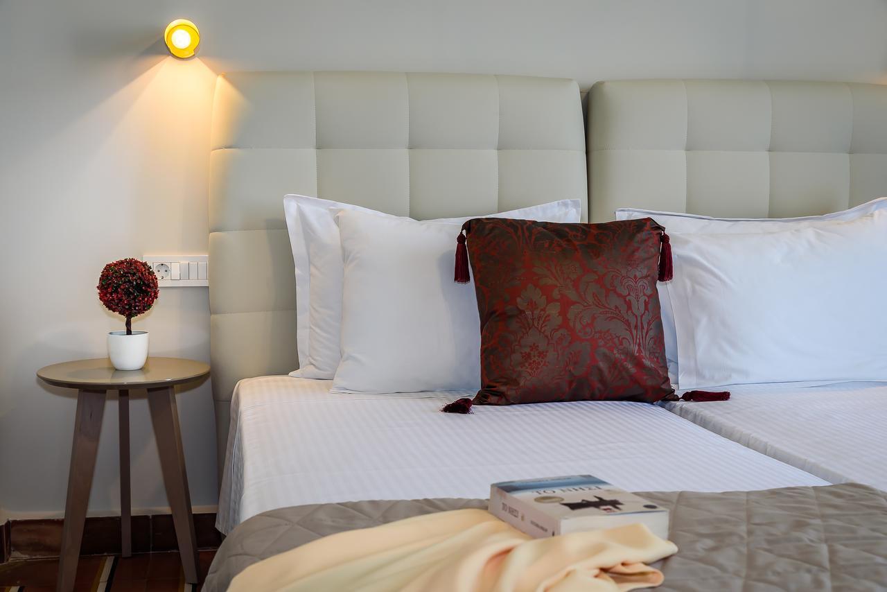 Mosaic Aparthotel