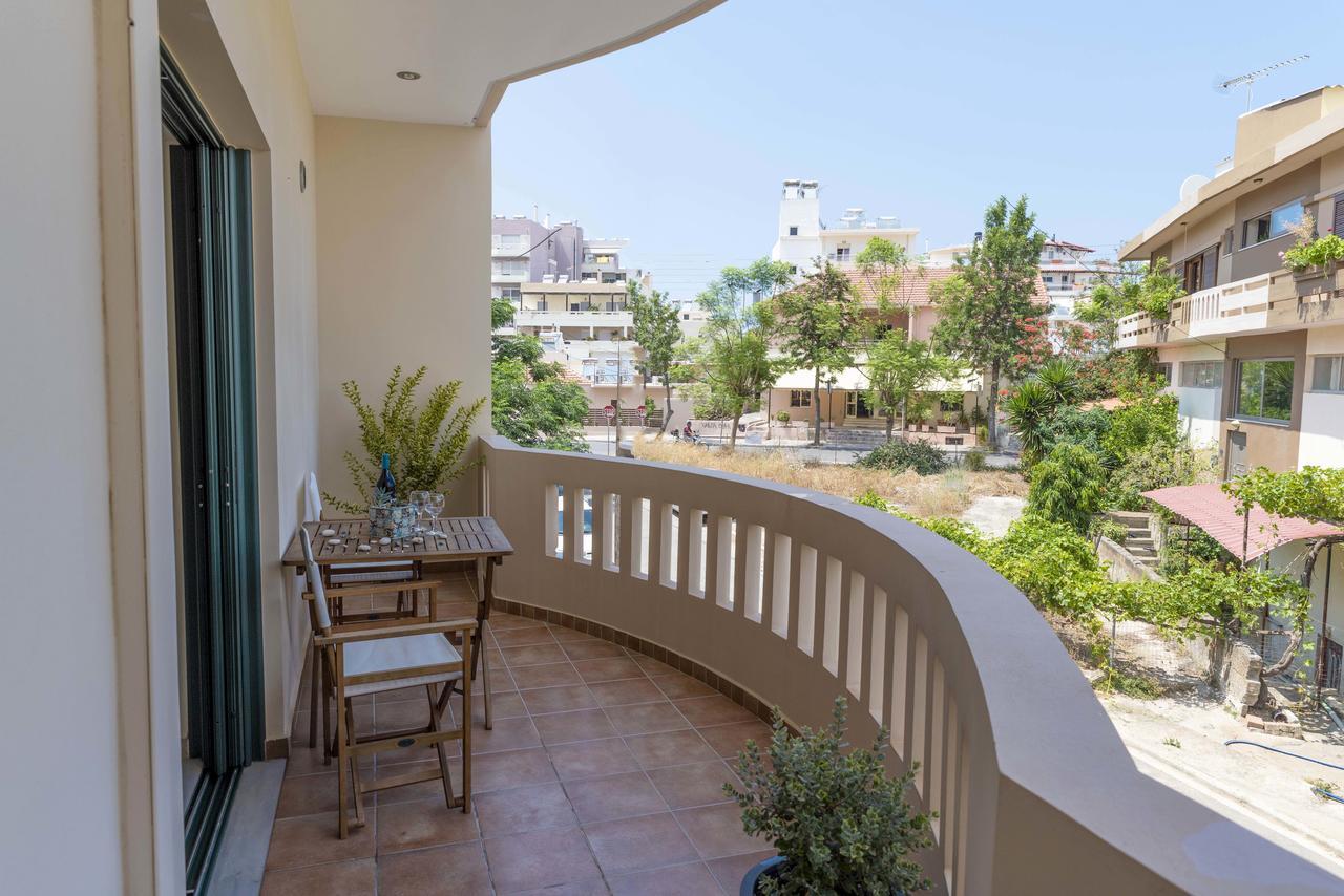 Plumi Chania (Crete)