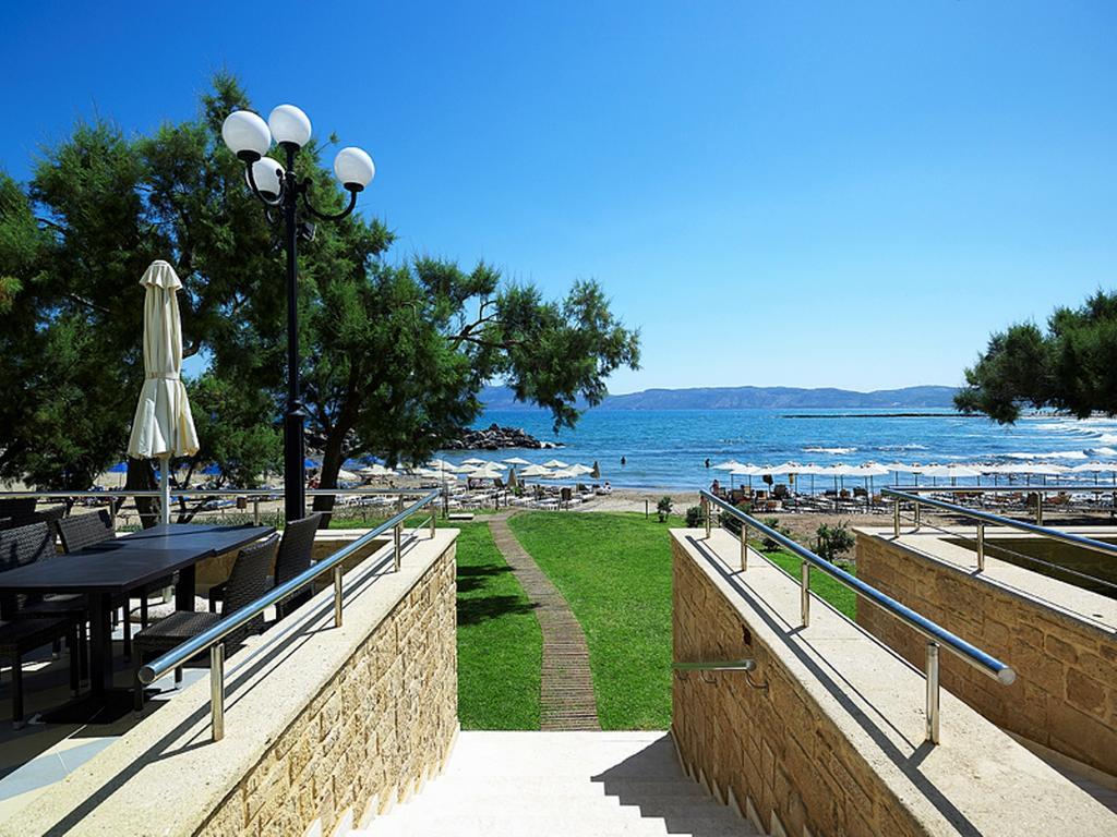 Molos Bay Hotel