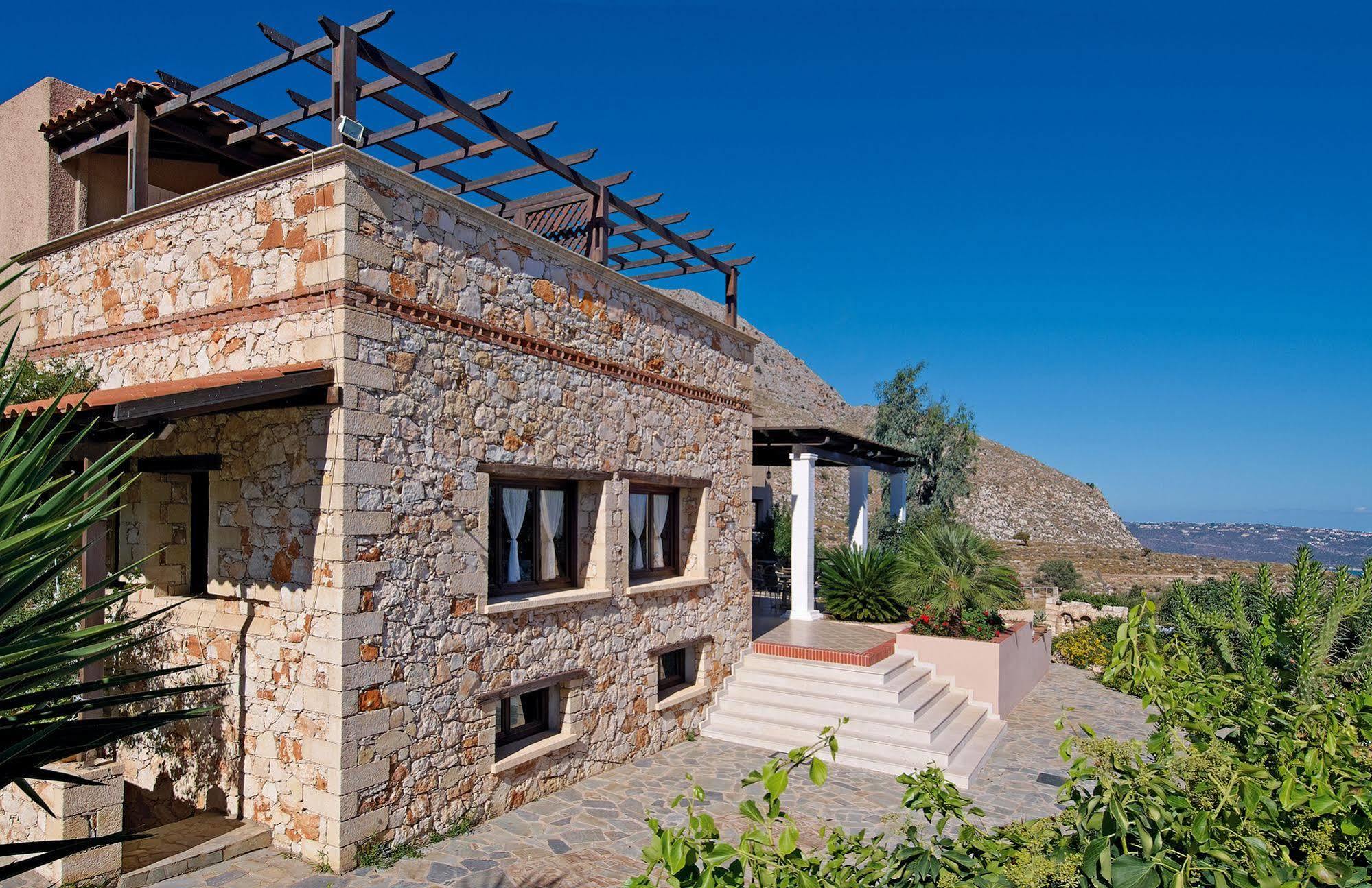 Areti 2* Chania (Crete)
