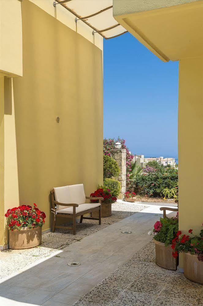 Daphnis Chania (Crete)