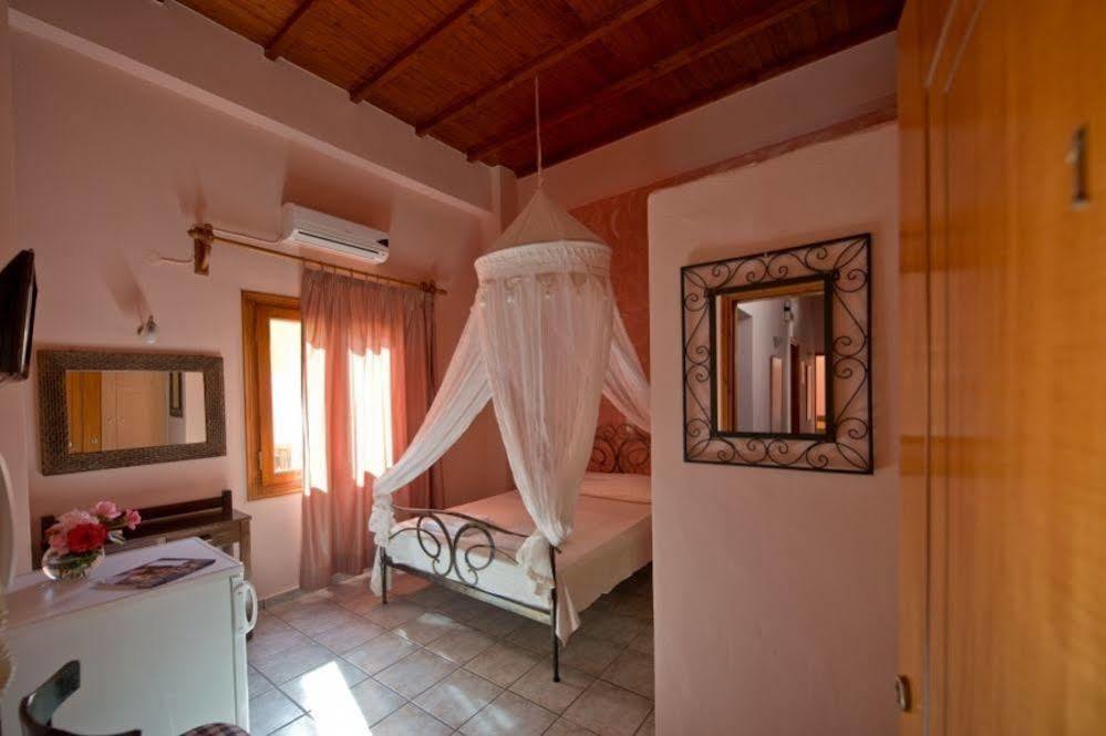 Katerina Traditional Chania (Crete)
