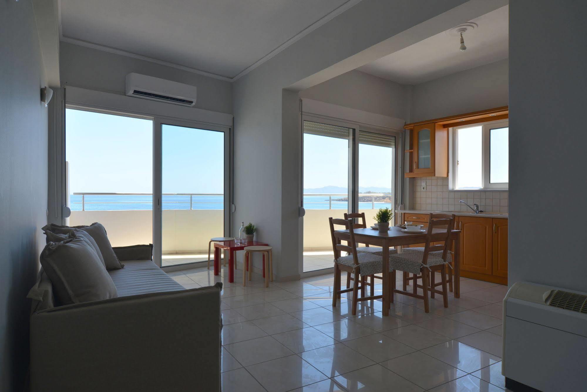Kalamaki Apartment