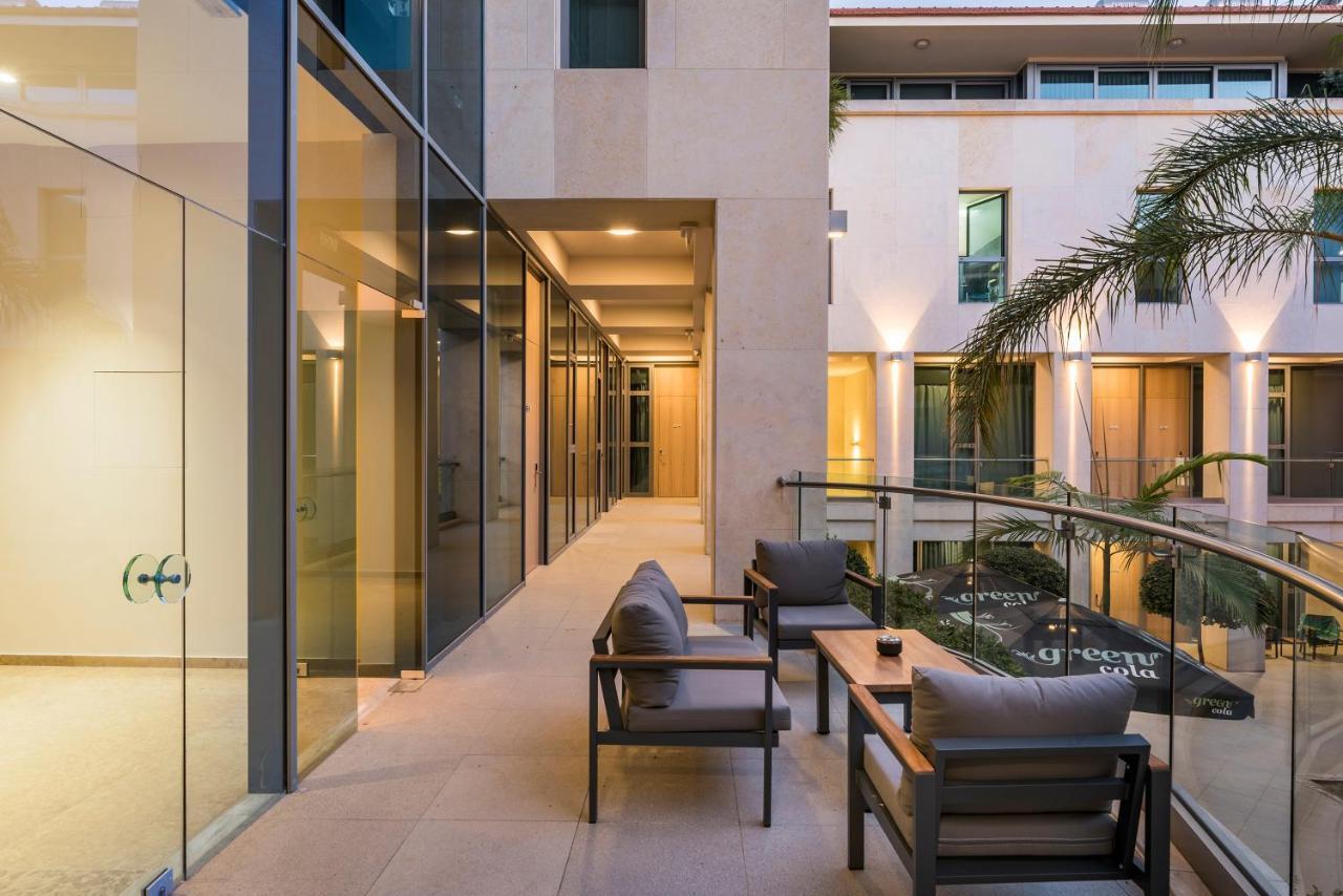 Trianon Luxury & Aparthotel
