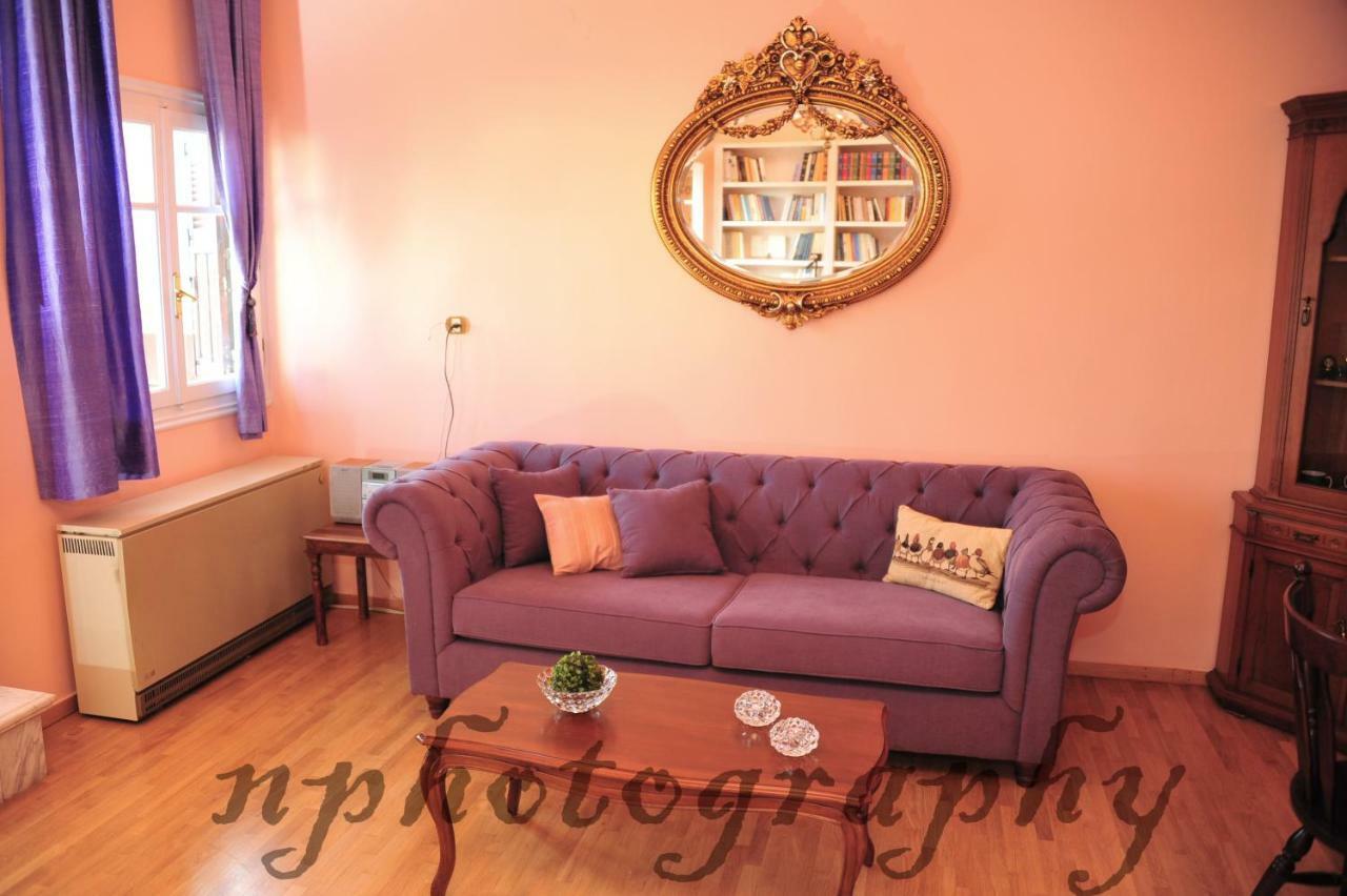 Apartment Alexandra's Art *