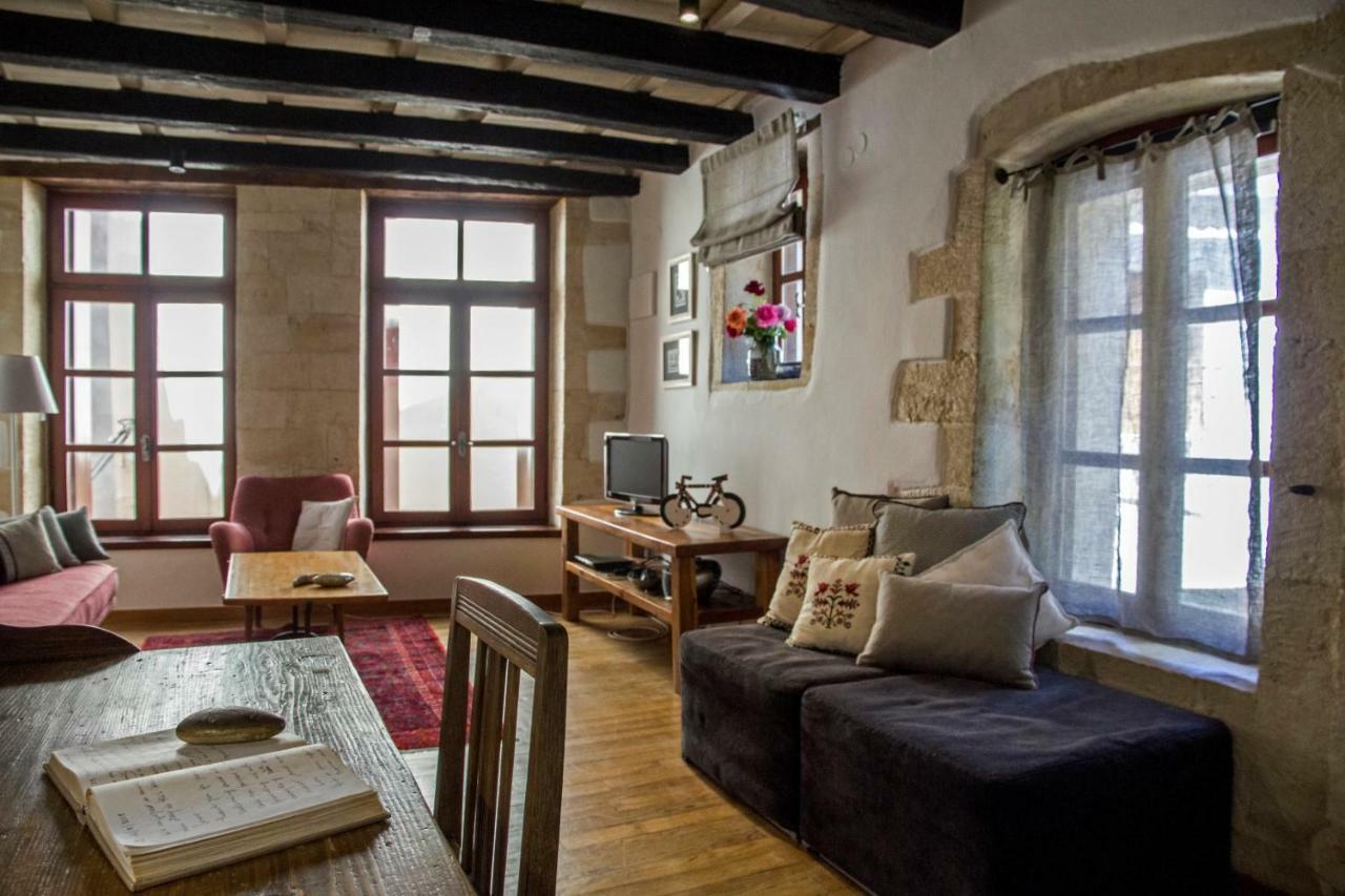 To Spiti Apartment *
