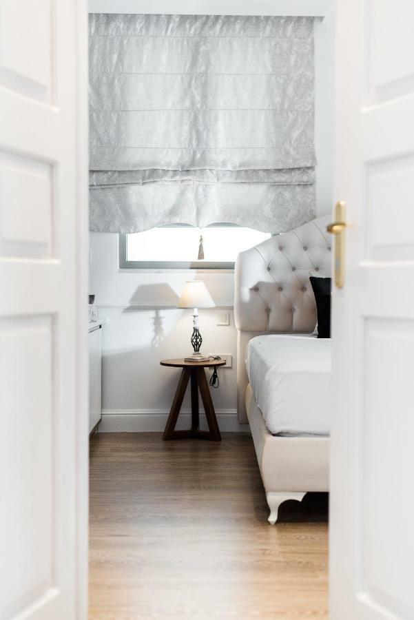 Canvas 1 Hotel