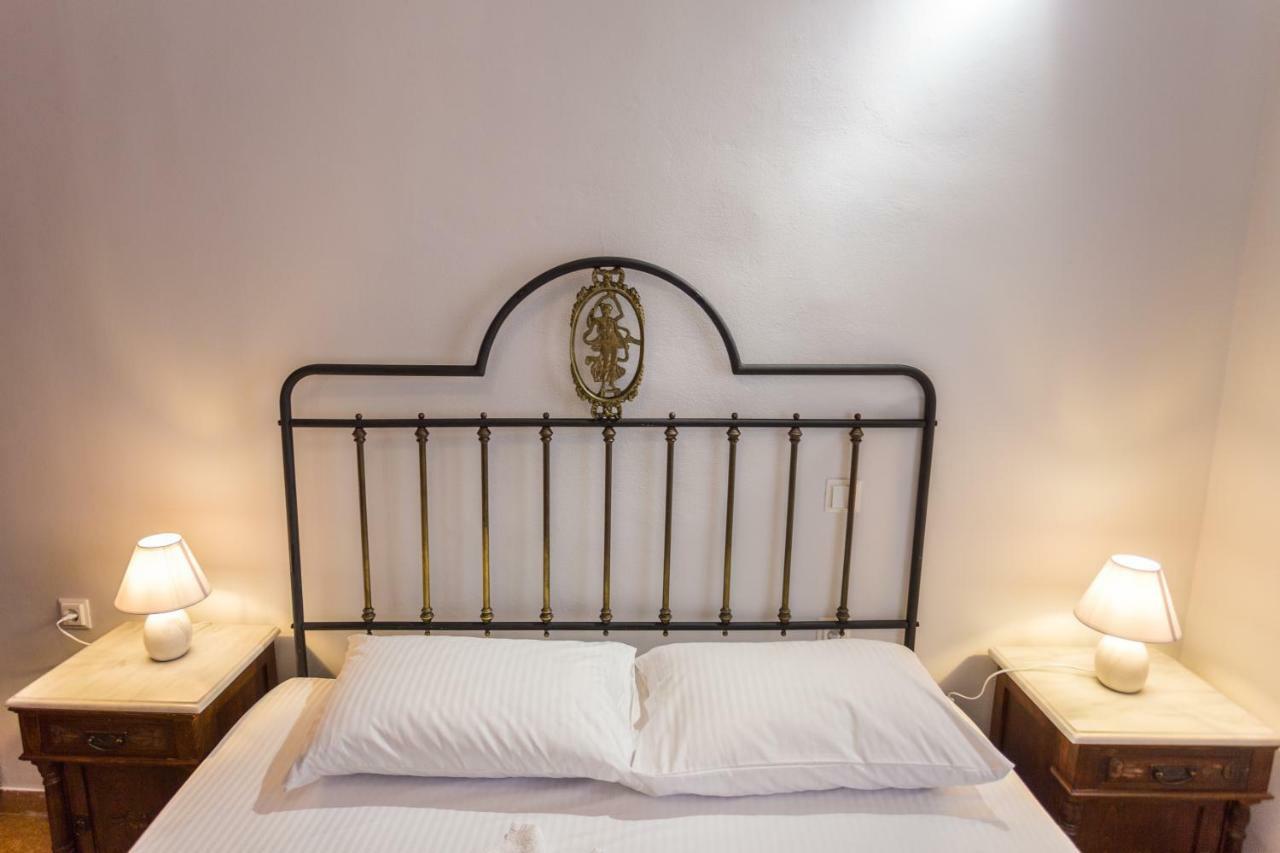 Sea View Penthouse With Roof Garden Chania (Crete)