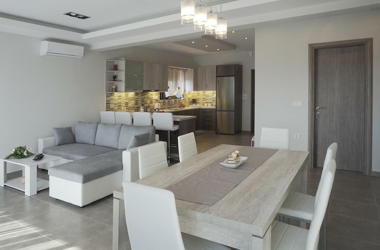 Anastasia's Luxury