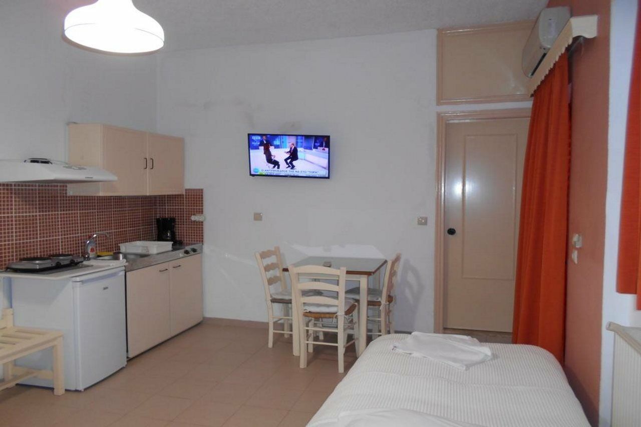 Ilona Apartment *