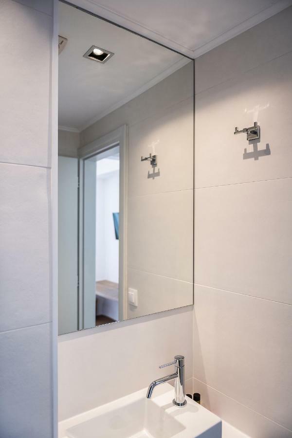 Artemide Places-cozy Apartment