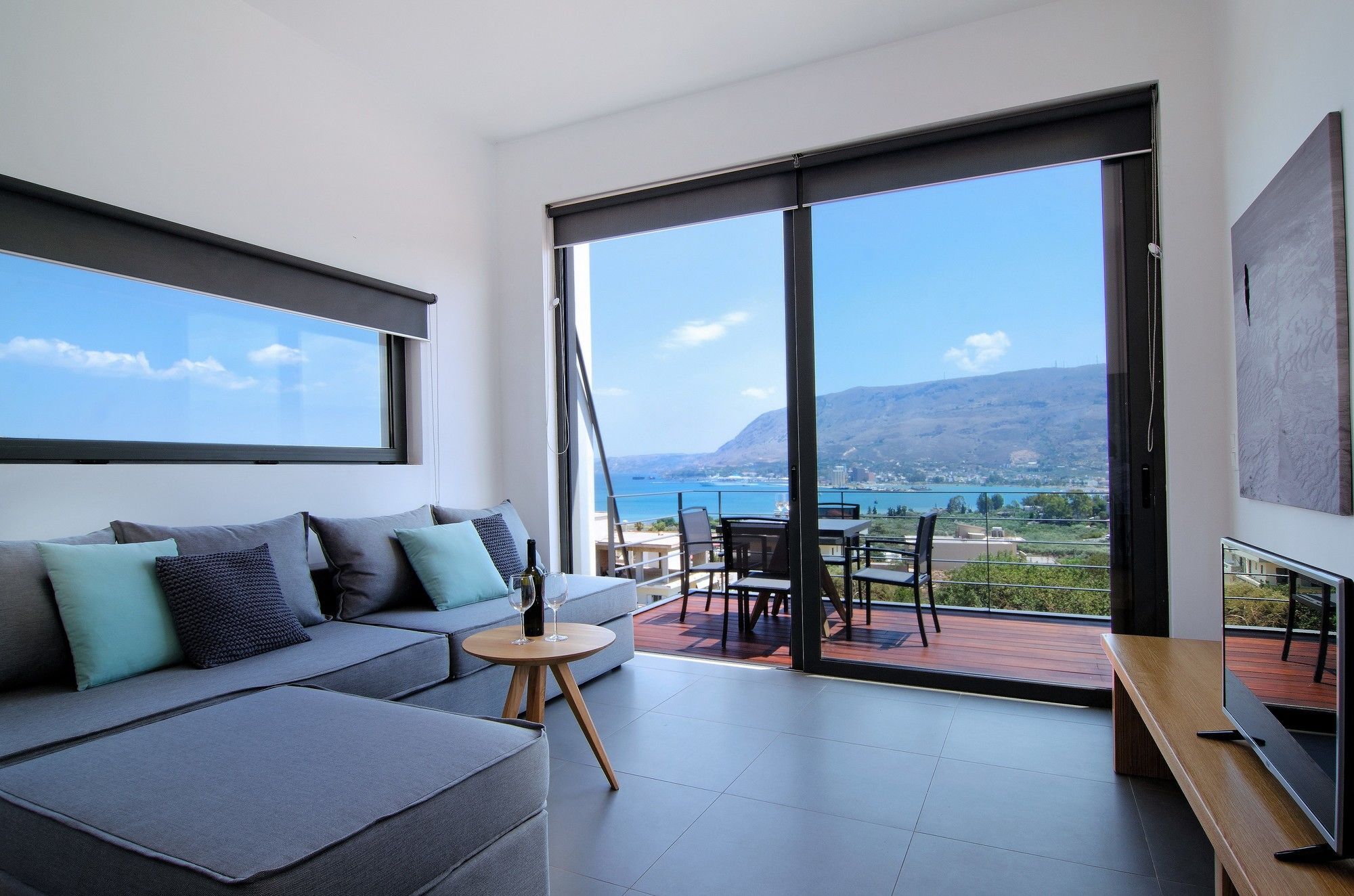 Seametry Luxury Living Apartment
