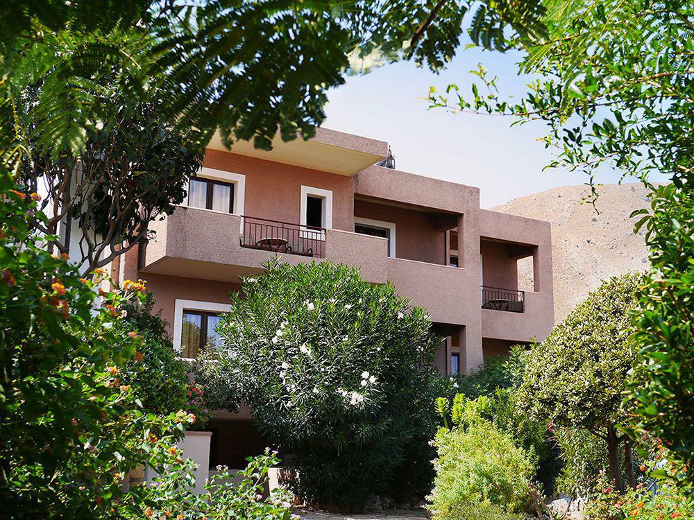 Areti Aparthotel 2*