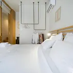 Kallinikou Residence - Private Parking On Demand -